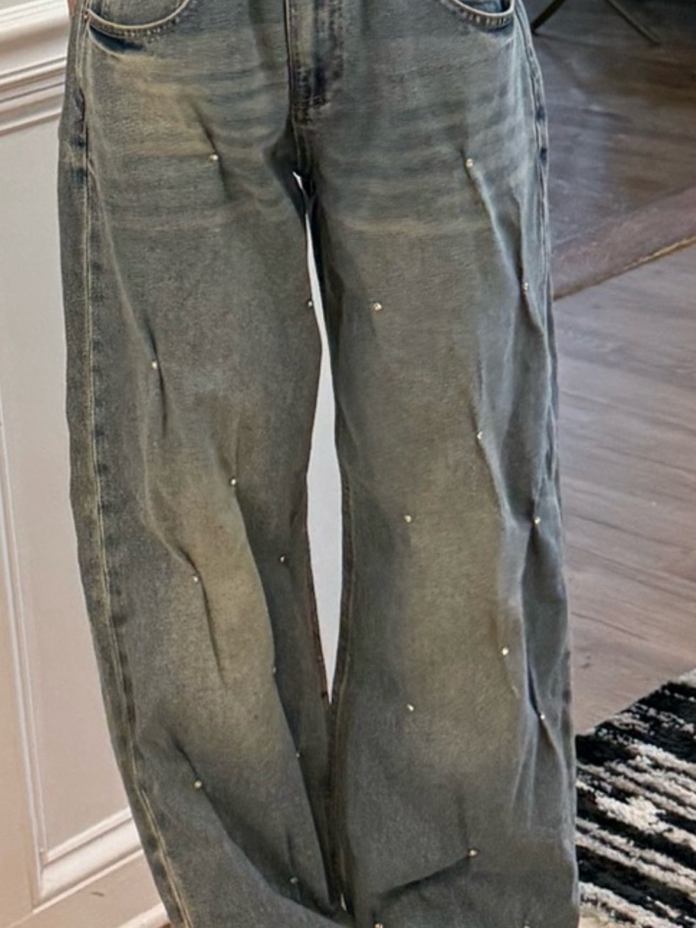 Shopevelyn Signature 8 Gray Wide-Leg Jeans with Stud Accents - Picture 2 of 9